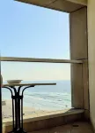 907GO to Bat Yam balcony,sea ​​view.Free parking