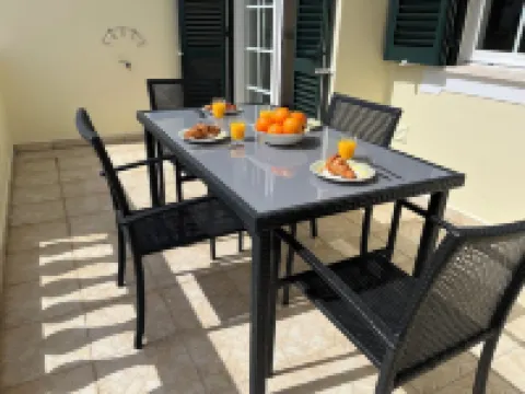 Casa Hermano, Bright and sunny with sea views in Lagos