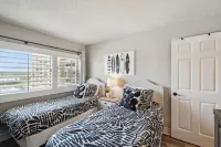 January Snowbird Special Gated Gulf Front-Newly Renovated-Next to 30A.