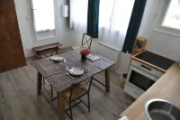 Studio BEACH ENTRANCE and Free Parking