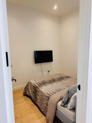 Designer Park View Hotels near Syon House