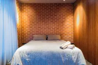 Camperdown- Luxury Architectural apartment  Escape Hotels near Buddhist Library