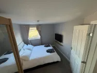 Stylish Marina Apartment with Stunning Views Hotels in Portishead