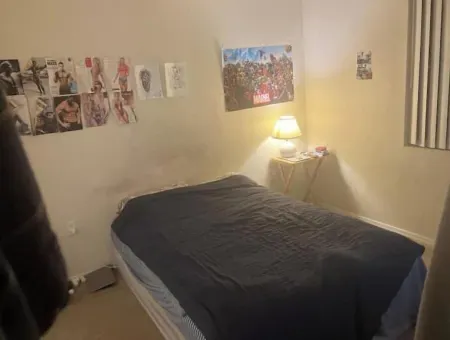 750 sq ft, carpeted, futon. Отели рядом с достопримечательностью «Парк Ричард Фаи Виллидж Грин»