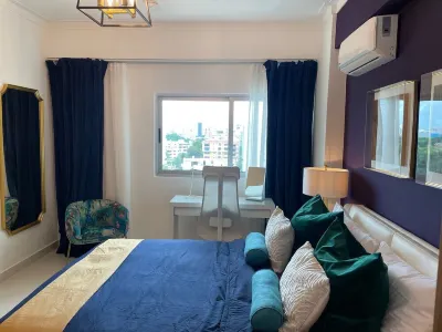 Santo Domingo Apartment with Rooftop Pool with Ocean & City Views Hotels in Bella Vista