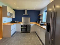 Family home close to Lulworth Cove, Durdle Door, The Tank Musuem & Monkey World