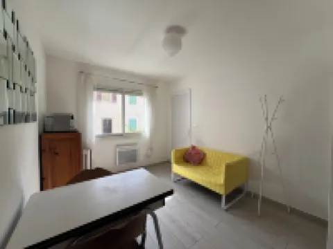 T1 bis, near beaches