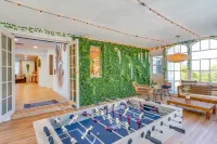 Heated Pool, Spa and Lush Garden Retreat - Charming Private Haven