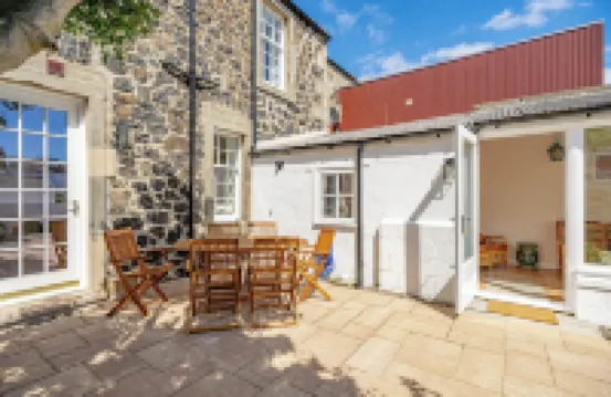 Coulter Cottage - Elie