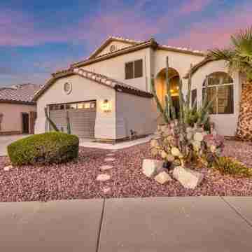 Sparkling Saltwater Pool • Spa, Firepit, Wi-Fi 4Br/3BA • Near Top Golf Courses Hotel Exterior