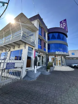 Hotel Versailles Hotels in 