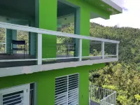 Perfect for large groups - House & Triplex w/private river access Hotels in Rio Blanco