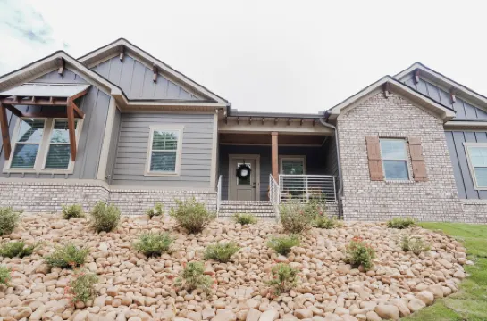 Charming townhome Lincolnton - perfect for fishing tournaments or lake getaway!