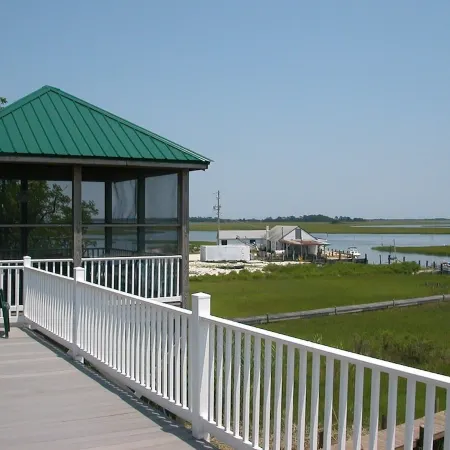 Epiphany-Deep Hole Creek-Chincoteague - Deep Water Dock! 2 King 4 Twin 5 Bath