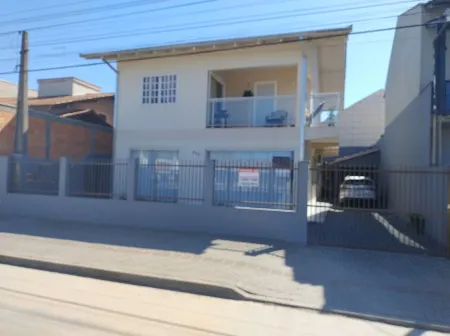 Beach holiday home, São Francisco do Sul SC, Ubatuba/Enseada, accepts 1 pet. Отели в г. Сан-Франсиску-ду-Сул