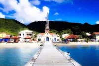 Lodge Traditionnel et sa Piscine vue mer des Caraïbes