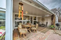 Cozy Grand Junction Bungalow by Trails and Wineries! - spa