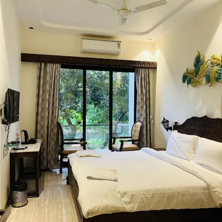 Misty Blues Villas & Resort