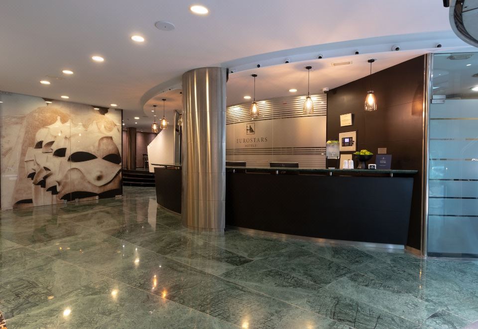 2. 익스 크리스탈 ..