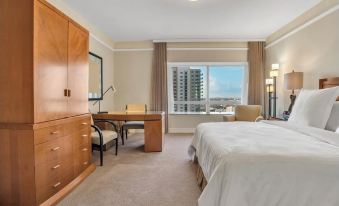 Four Seasons hotel 2bedroom suite