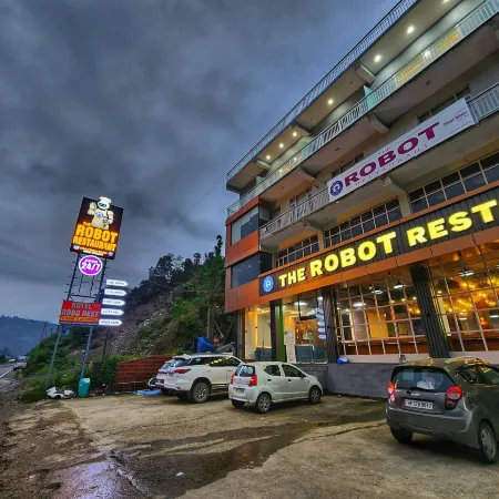 Hotel Robo Nest