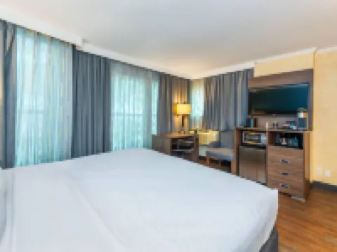 แกรนด์ พาร์ค โรงแรม & สวีทส์ ดาวน์ทาวน์ แวนคูเวอร์, แอน แอสเซนด์ คอลเลกชั่น โรงแรม โรงแรมในแวนคูเวอร์