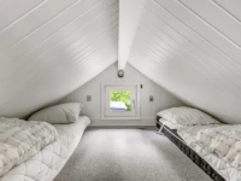 "Asulf" - 31km from the Sea