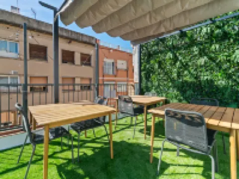 Livinn House - Self Check IN Hotels in L'Hospitalet de Llobregat