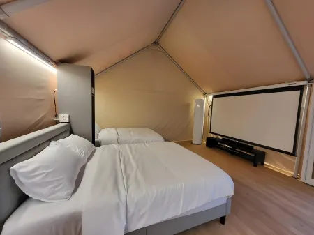 Namhae Siseon Glamping Pension