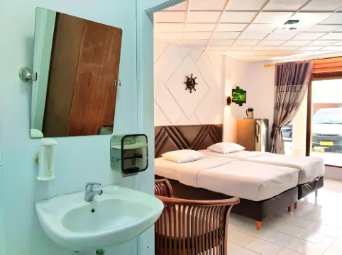 Hotel New Gondangdia Powered by Cocotel Photos