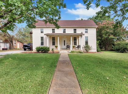 Spacious 5BR Corporate Home/Ideal for Work Crews & Long Stays/Centrally located