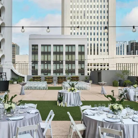 Renaissance Phoenix Downtown Hotel