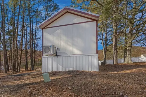 Byrd 2 Green Mountain Getaway Hotels in Laceys Spring