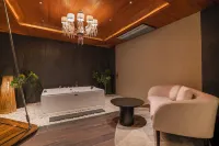 Valentia the Exotic Boutique Hotel - Pure Veg - románticos