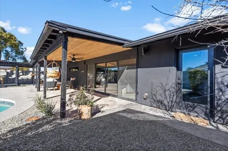 Designer Home w/ Pool.  Modern Design. Walk to DT Gilbert