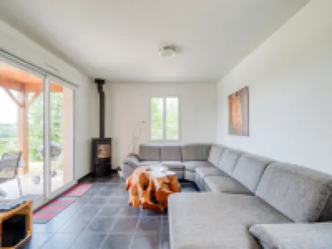 Villa in Aquitaine with Pool & BBQ