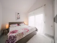 Adorable apartment with swimming pool and terrace - 3-Star