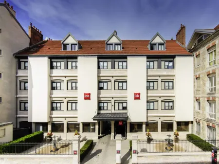 Ibis Besançon Centre Ville Отели рядом с достопримечательностью «Университет Франш-Конте»