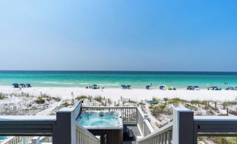 Backyard Beach by AvantStay Oceanfront Destin Paradise