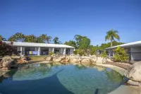 Nightelier Mission Beach Hotels in Tully