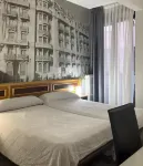 Hotel Photo Zabalburu Hotels near Rastro 2 de Mayo