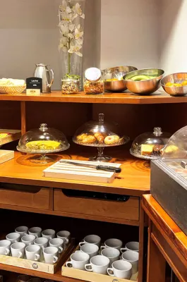 Hotel Longoria Plaza by Pandorahoteles Hotels in Oviedo