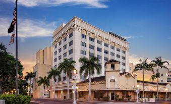 The Banyan Hotel Fort Myers, Tapestry Collection by Hilton