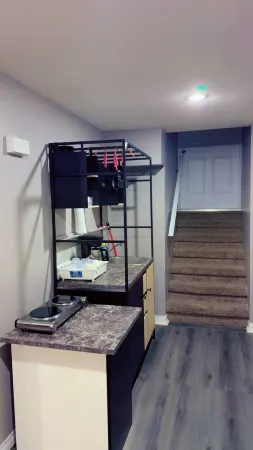 Private Basement Suite in Brandon – Kitchenette, Dining & Comfort