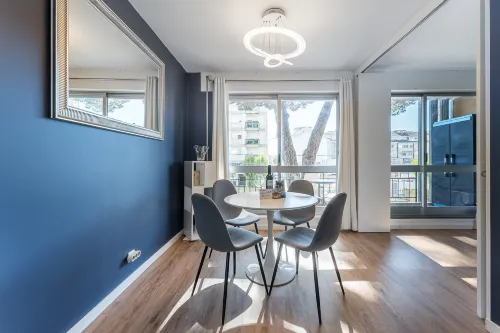 GuestReady - Blue Shades Balcony - 3-Star