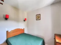 Apartment in Monflanquin by Scenic Lake