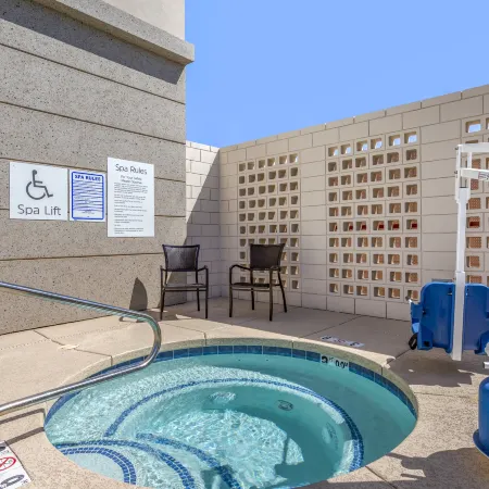 Holiday Inn Express & Suites PHOENIX DWTN - STATE CAPITOL by IHG