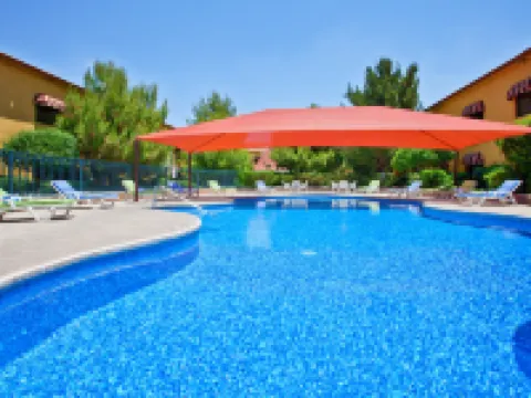 โรงแรม ฮอลิเดย์ อินน์ เอ็กซ์เพรส ชีวาวา บาย IHG โรงแรมในชีวาวา