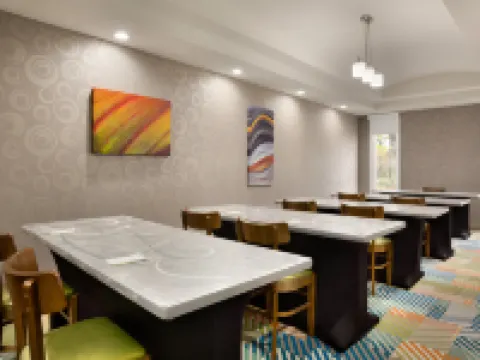 Home2 Suites by Hilton Shenandoah The Woodlands Hotels in Shenandoah
