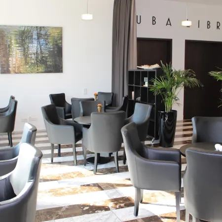 Tobbaccon Hotel